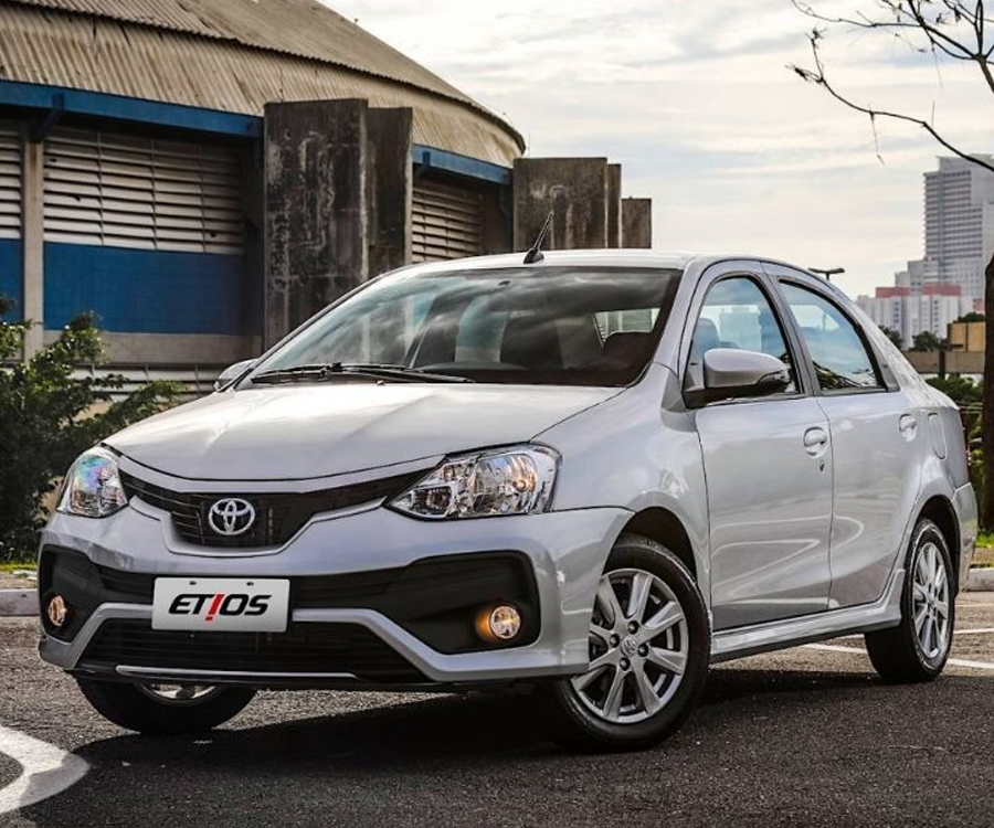 Toyota Etios - Photo 3