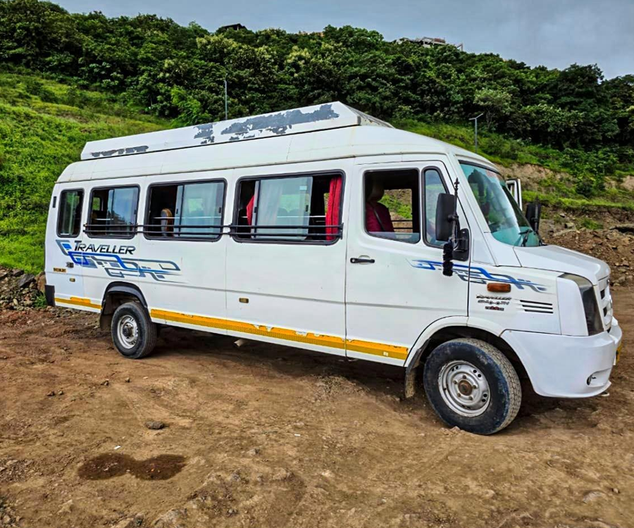 Tempo Traveller - Photo 3