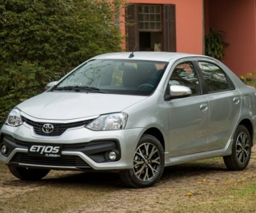 Toyota Etios - Photo 5